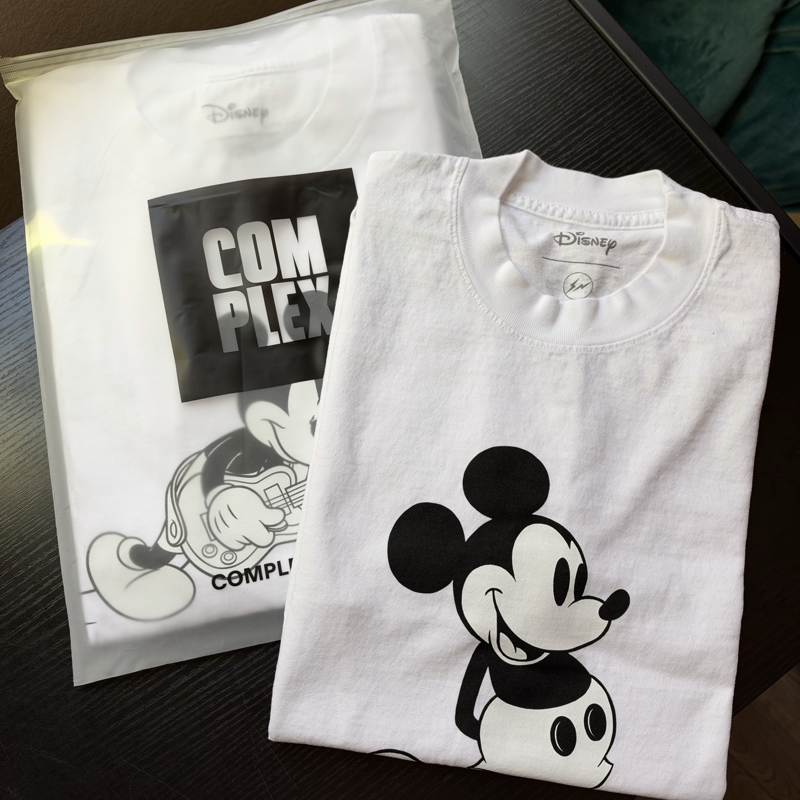 LIMITED EDITION COMPLEXCON 2026 Fragment x Disney Mickey - Classic Tshirt MEDIUM