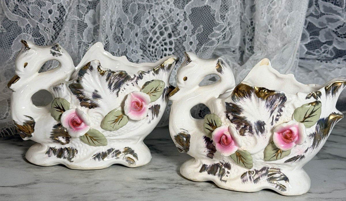 2~Swan Ceramic Figurine Planter/Trinket Dish VTG 4\