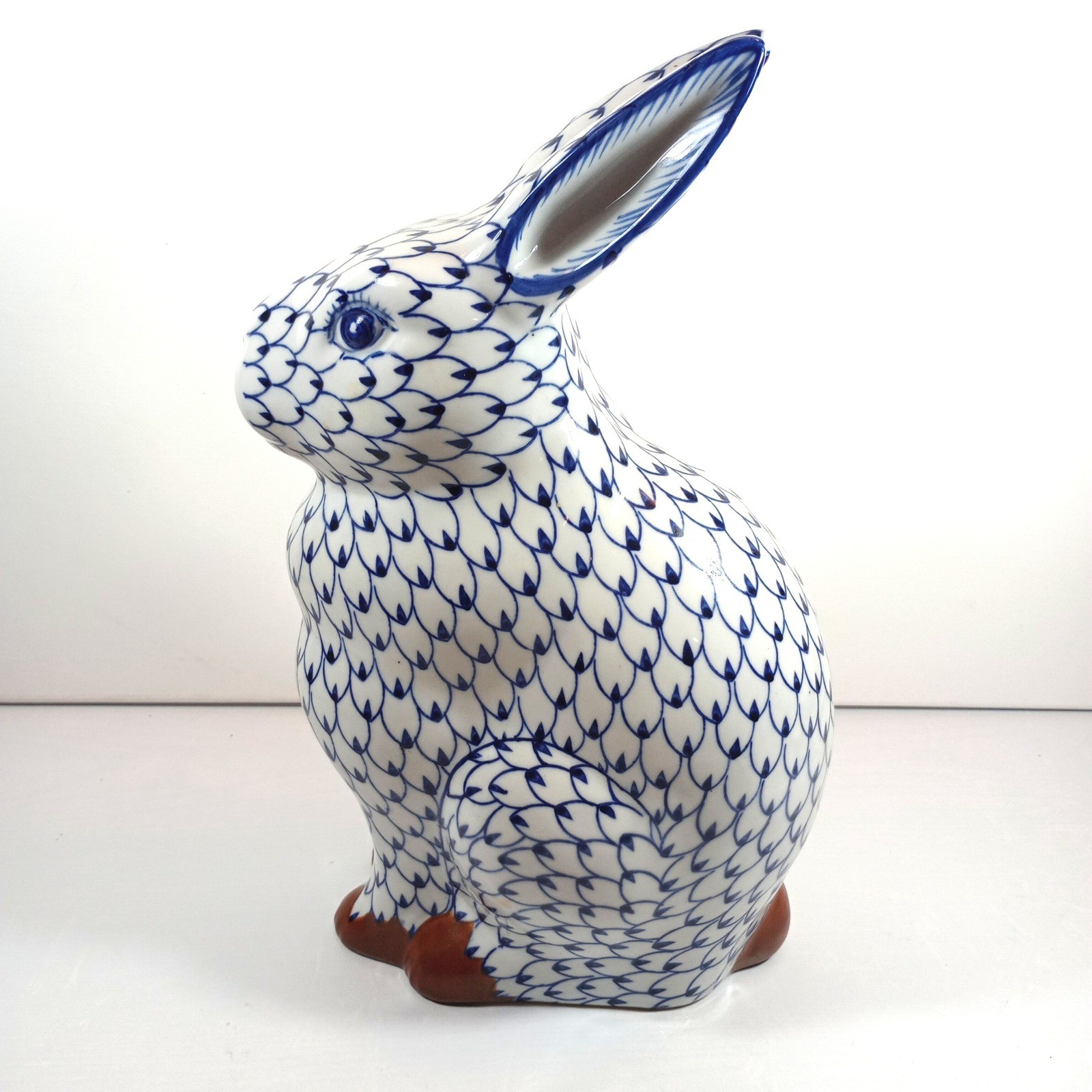 Vintage Blue White Fishnet Porcelain Rabbit Figurine 14'' Bunny Good Chinoiserie Vintage Blue White Fishnet Porcelain Rabbit Figurine 14'' Bunny Good Chinoiserie