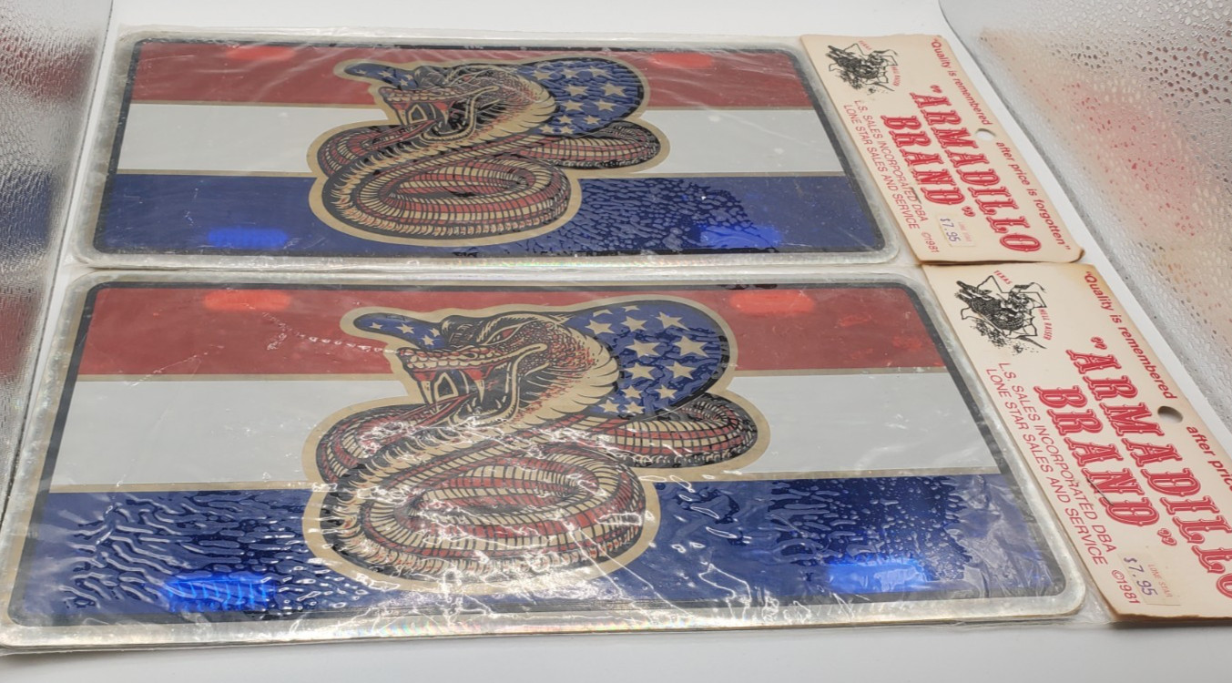 Vintage 1981 Armadillo Brand Novelty Metal License Plate Texas Snake Lot of 2