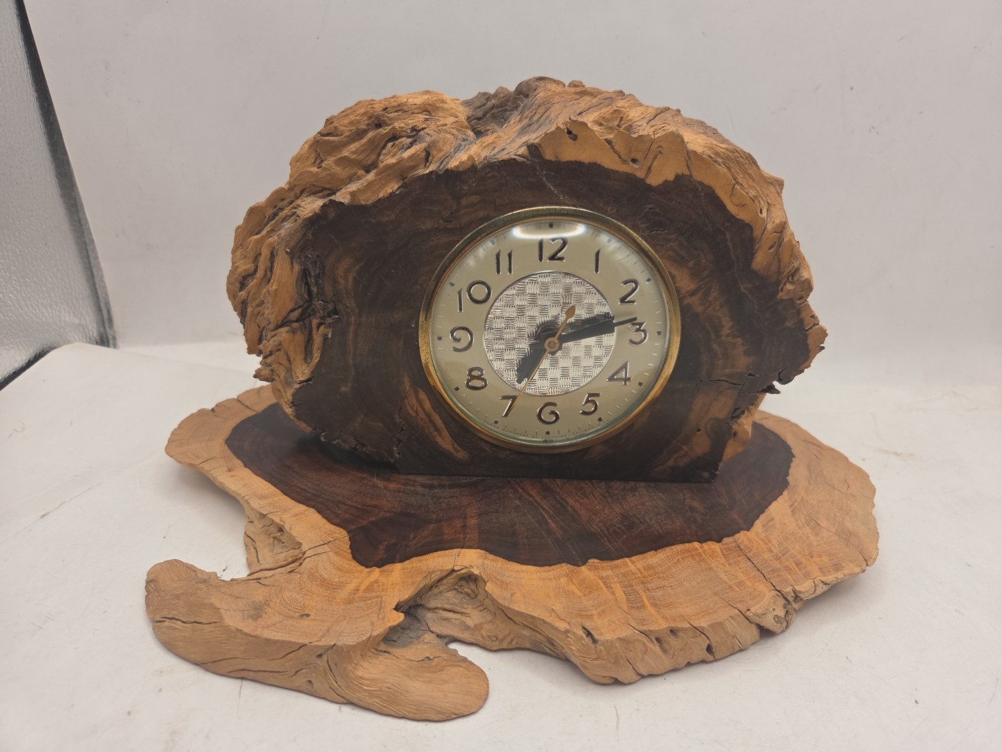 Lanshire Self Starting T3 Live Edge Wood Clock - TESTED WORKS PERFECTLY