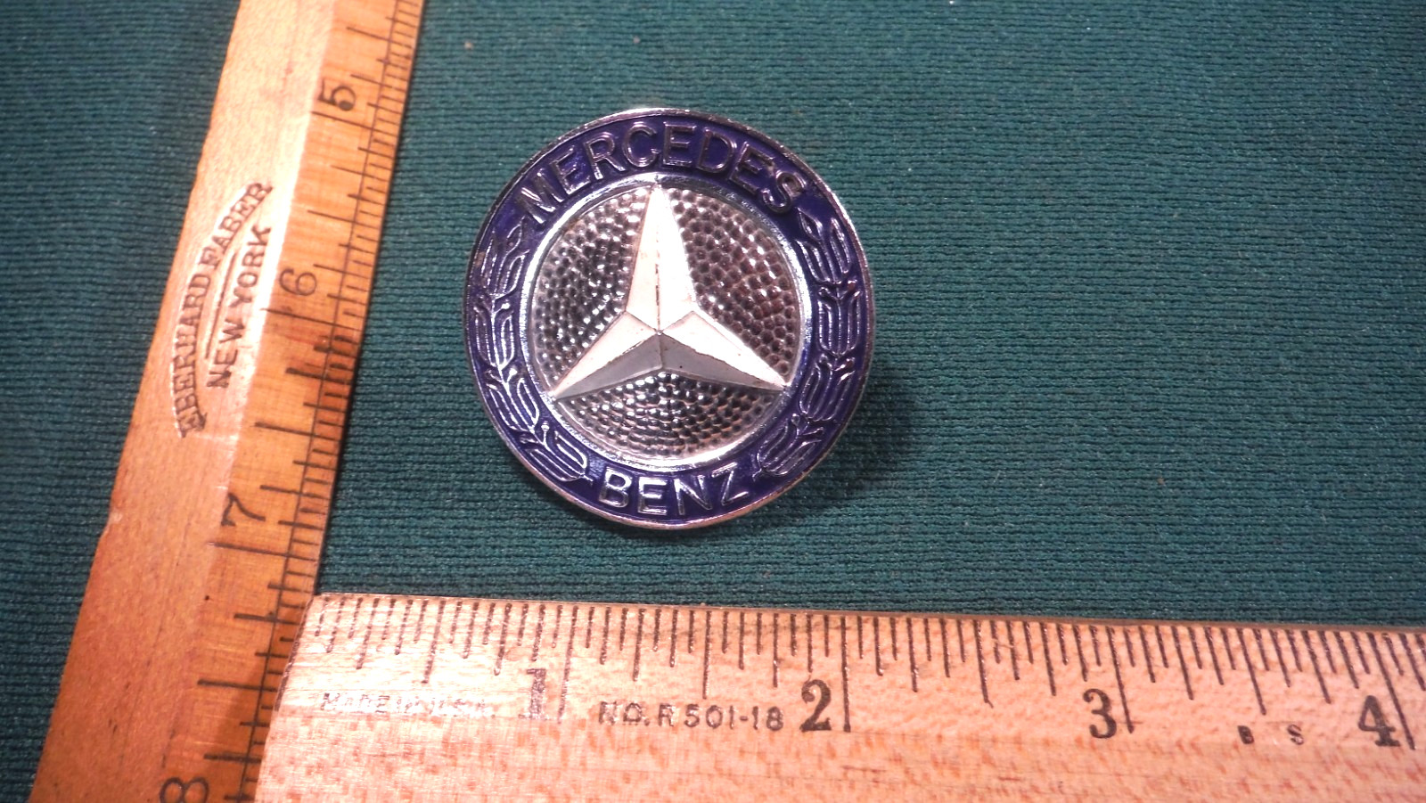 CH88 Mercedes-Benz Grill Header Emblem Vntage 1980-90s W-126 S-CLASS 420-560 SEL