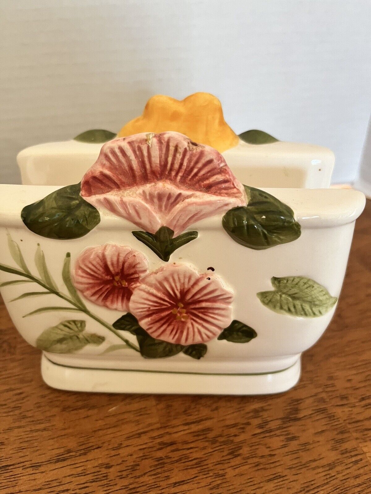 vintage /ceramic pink/yellow floral /napkin Holder