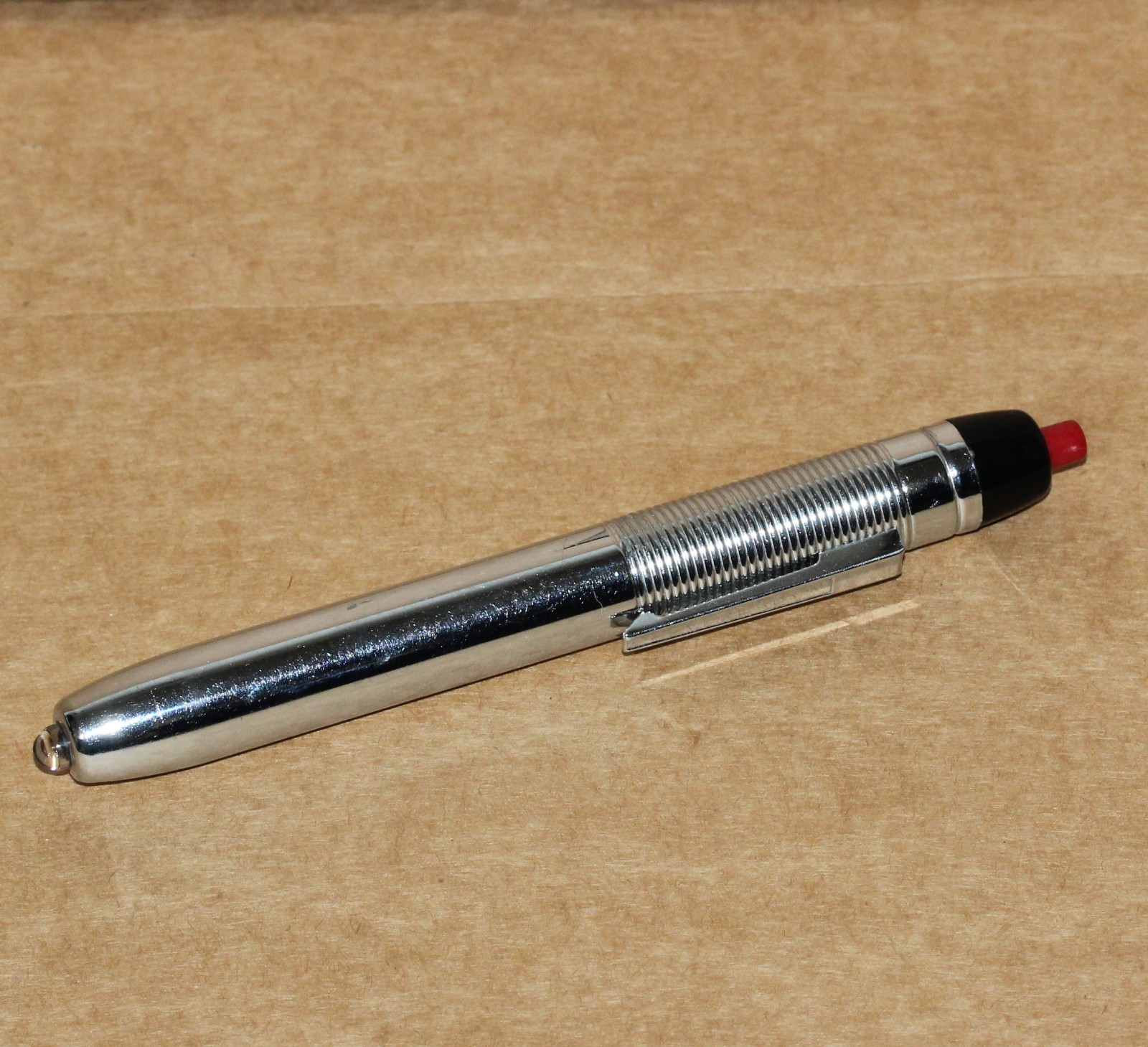 1 VTG Eveready Penlight Chrome Flashlight Light Captain 9215 Works