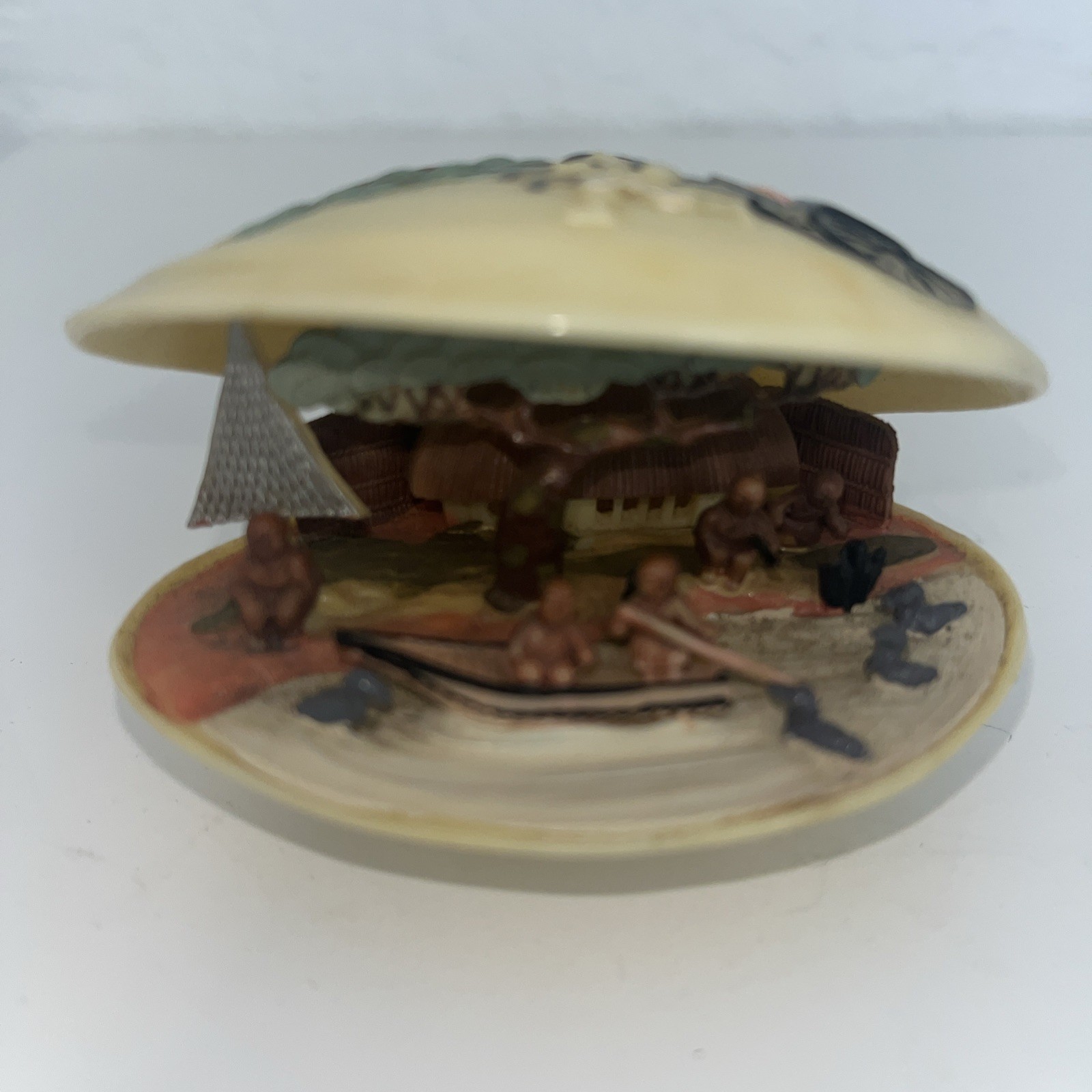 Vintage 1930s-1950s Japanese Celluloid Clam Shell Diorama Rickshaw Netsuke Style