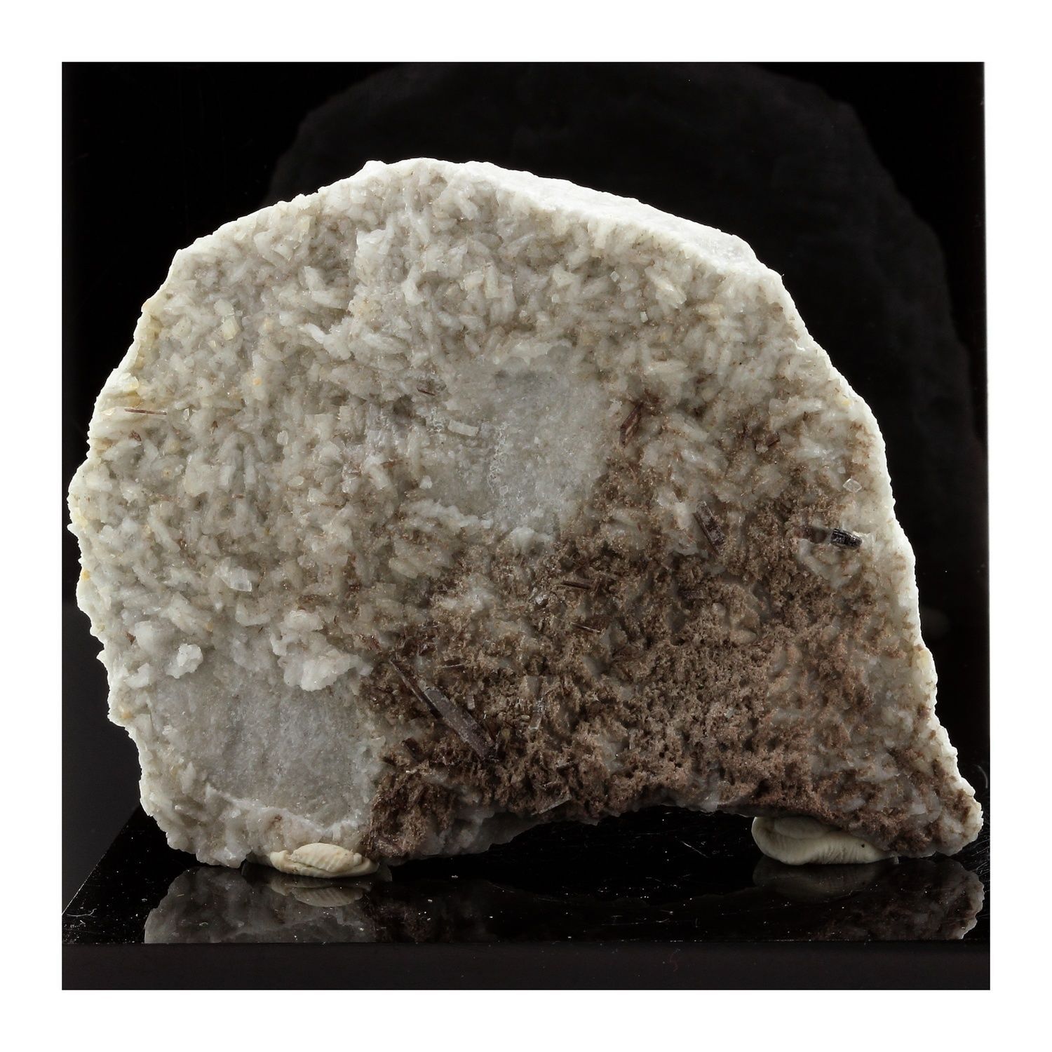 stones And Minerals. Allanite, Dolomite. 363.8 Ct. Trimouns Talc Mine, Ariège