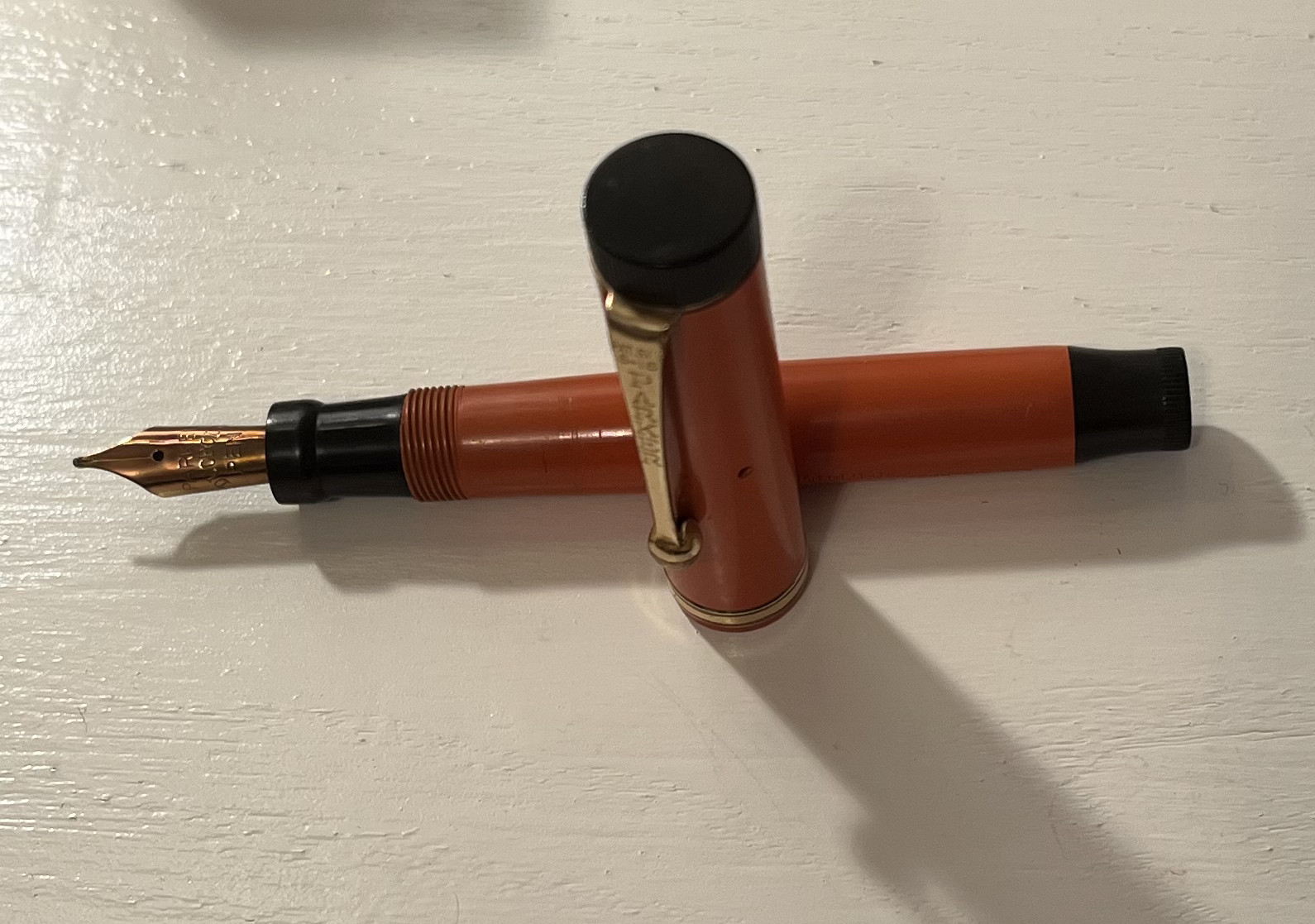 Vintage Parker Duofold Junior Fountain Pen in Red w/ Gold Trim c.1927