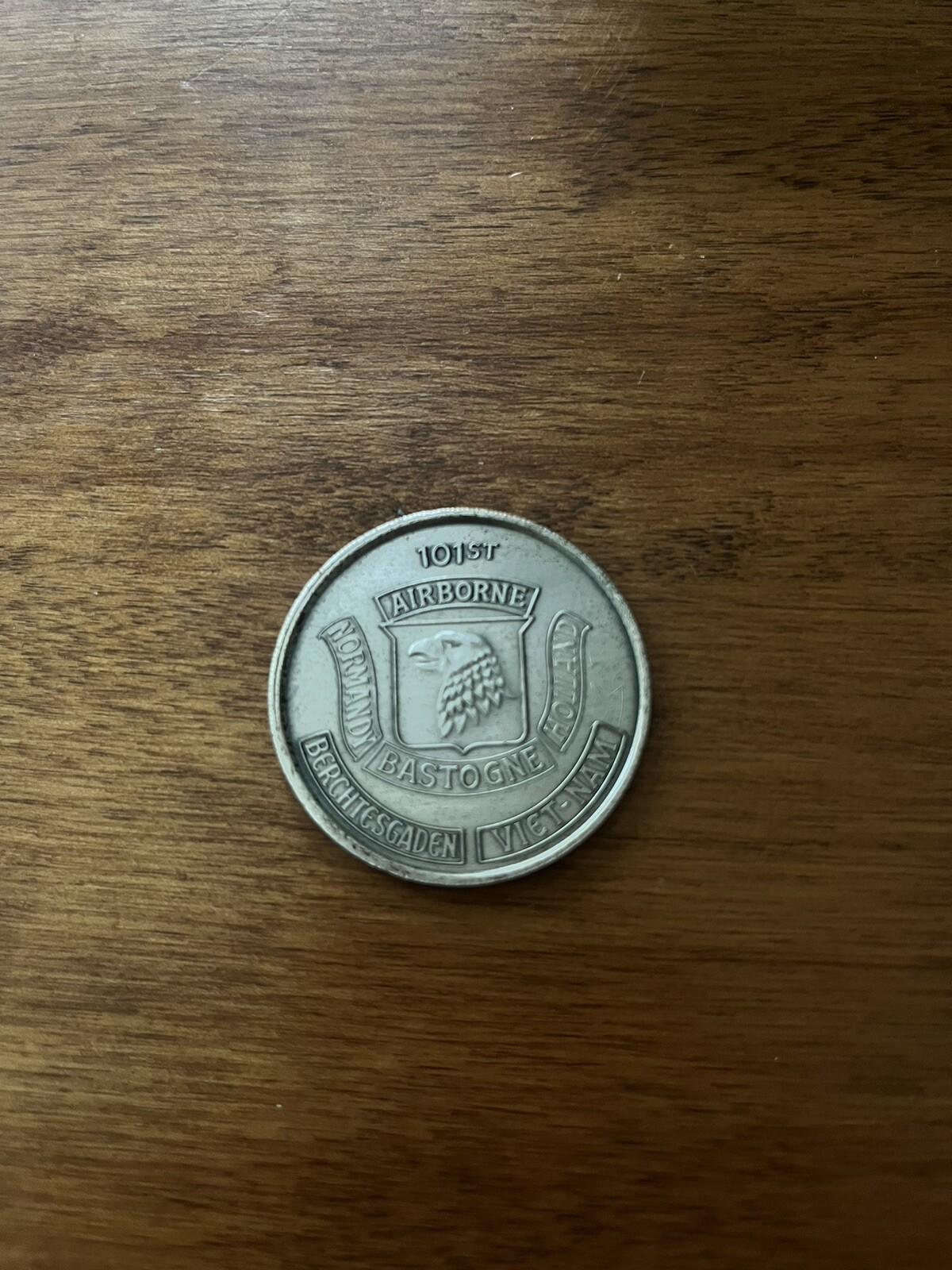 VINTAGE 101st Airborne - Rendezvous with Destiny Challenge Coin VINTAGE 101st Airborne - Rendezvous with Destiny Challenge Coin