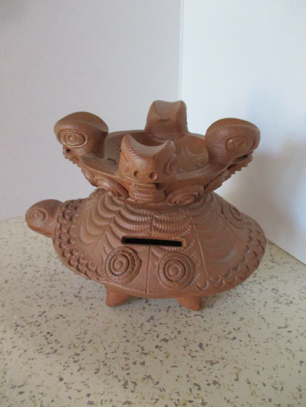VINTAGE POTTERY TURTLE FIGURINE, ASHTRAY & BANK, VERY NICE DETAIL & UNIQUE