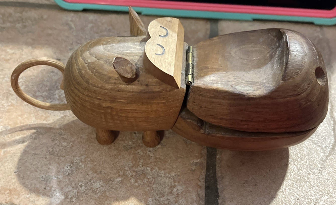 Vntg Hippopotamus Zoo Lines Teak Wood Trinket Box House Hippo MCM Japan