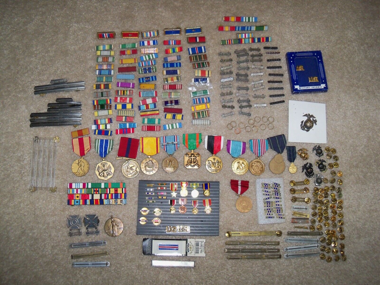 US Army USN USMC Coast Guard Medals Ribbons Pins Insignia Parts Bars Lot