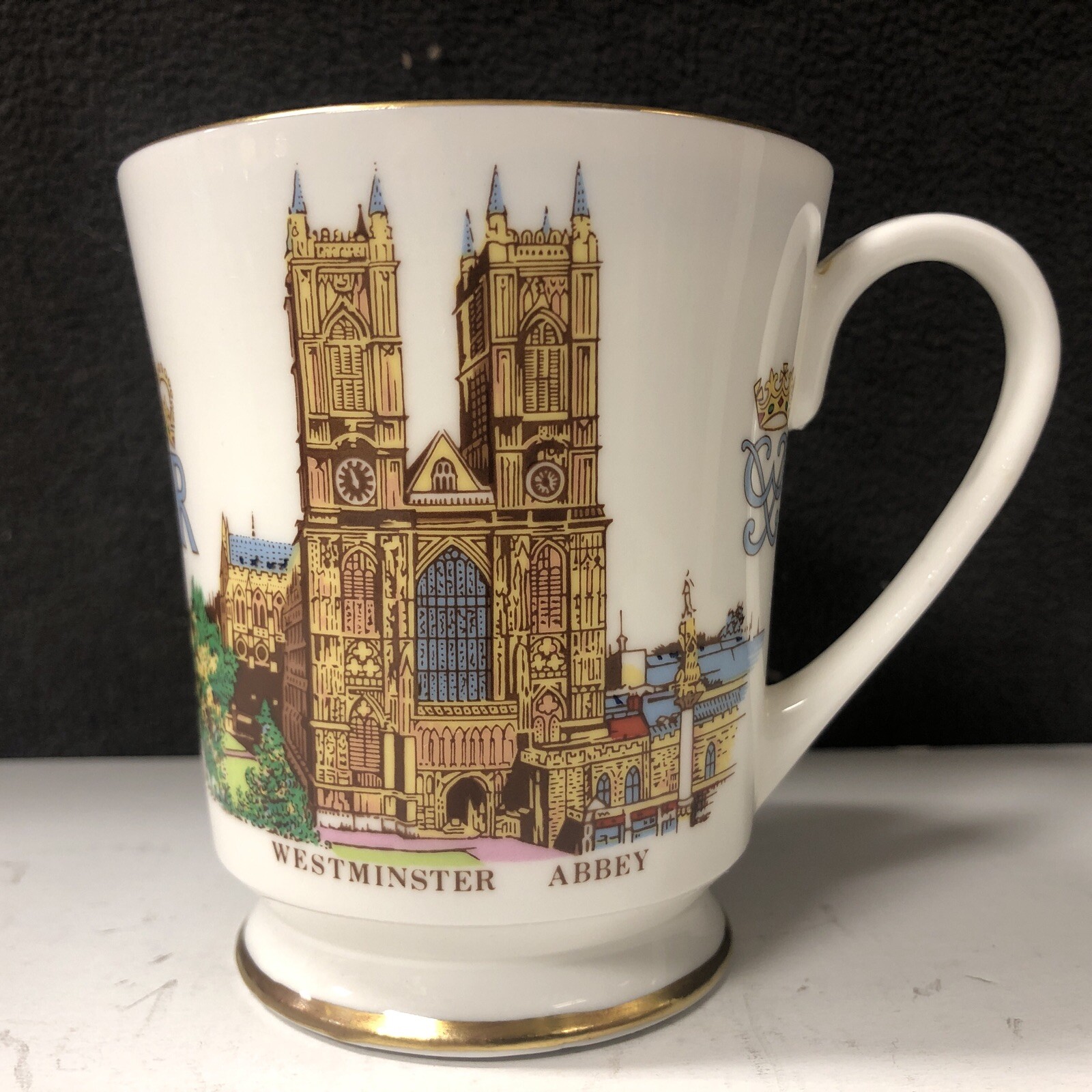Aynsley Bone China Cup Westminster ABBEY 20th Nov 1947 Elizabeth II & Philip 72 