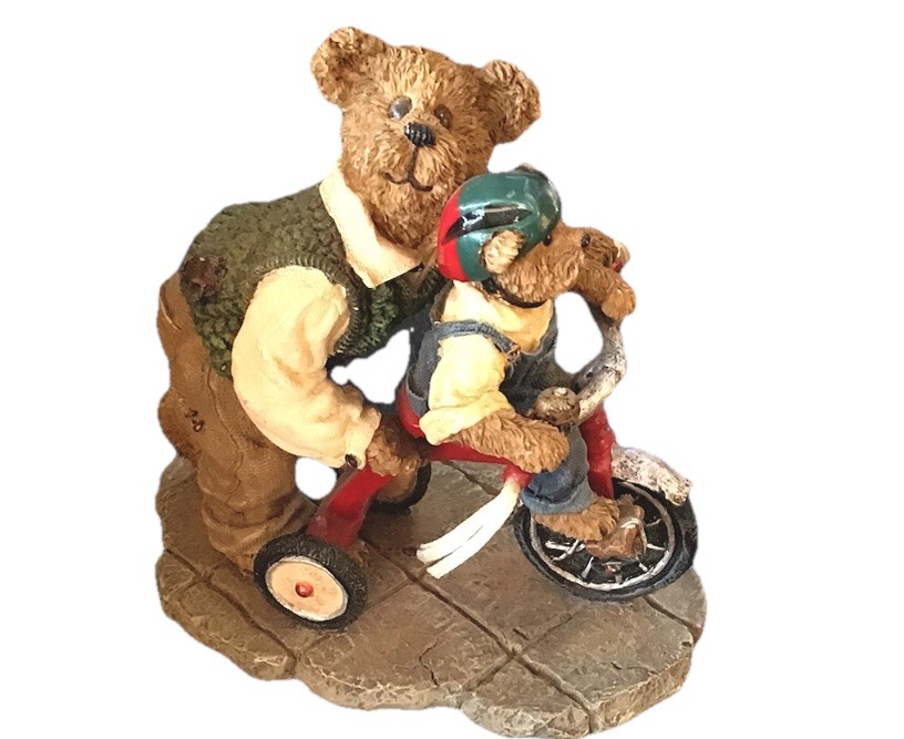 Vintage Boyds Bears Bearstone Resin Figurine Daddy with Taylor Hold On Tight