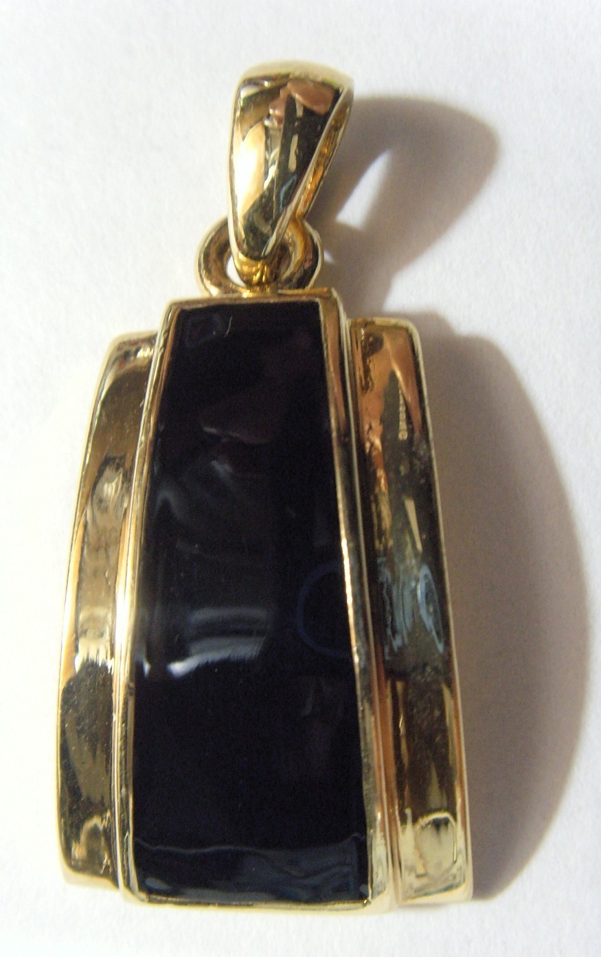 vintage Lia Sophia gold tone metal curved shield motif modernist pendant 55176