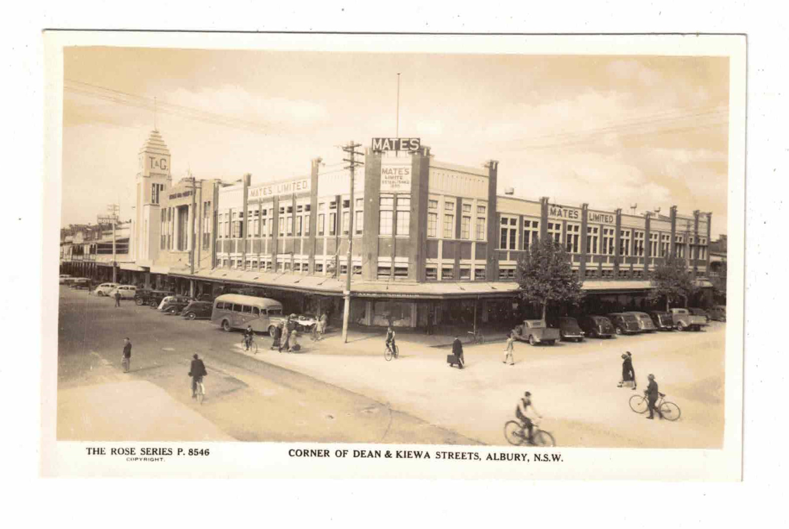 Vintage Postcard c1930s - Corner of Dean & Kiewa Streets, Albury. NSW. P. 8546
