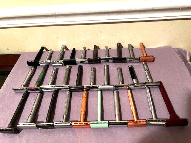Lot of 30 Safety Razors Gillette, Van Der Hagen, Hanni, Zomchi and Other Brands