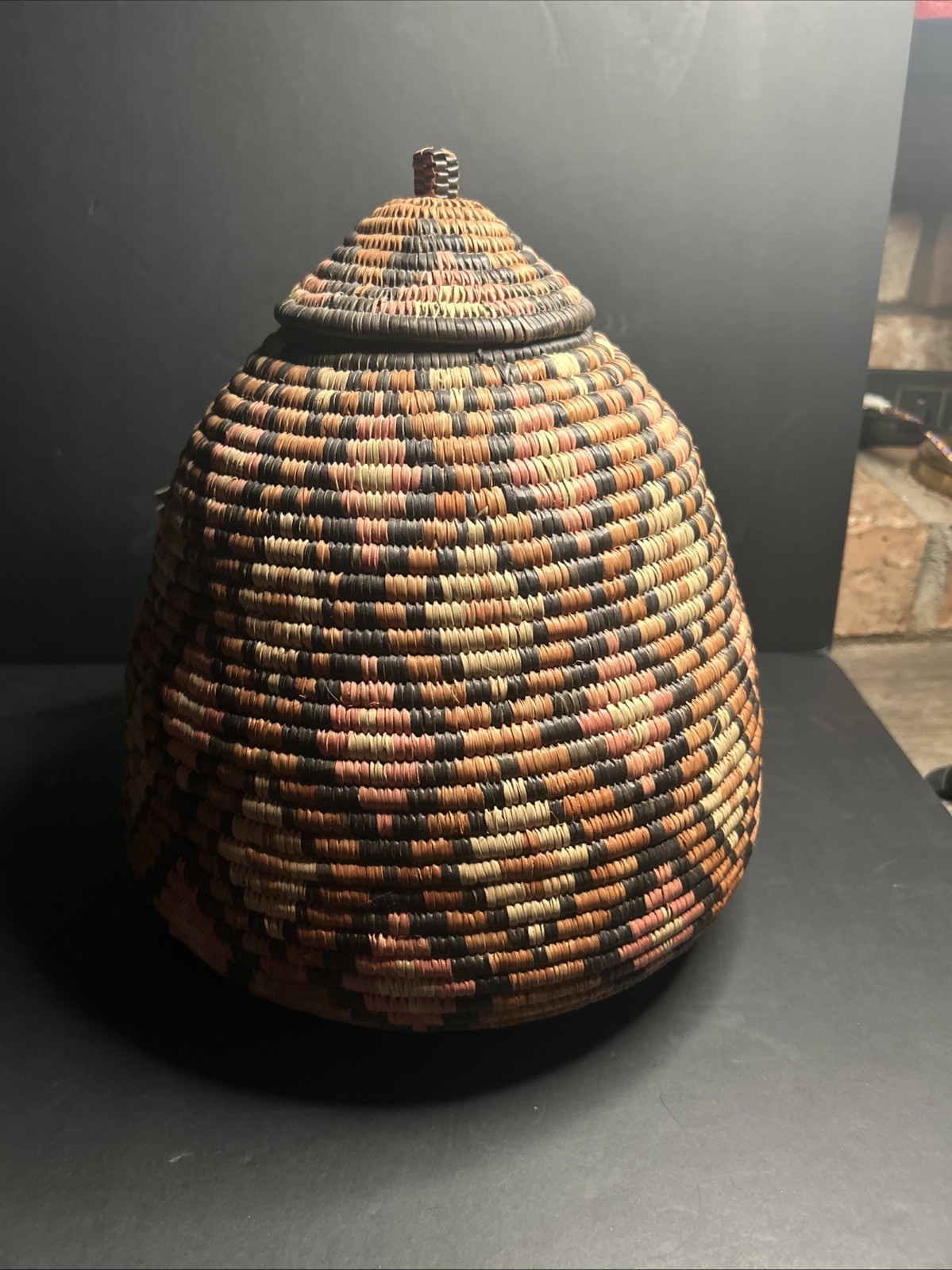 Handwoven South African Zulu ukhamba lidded basket