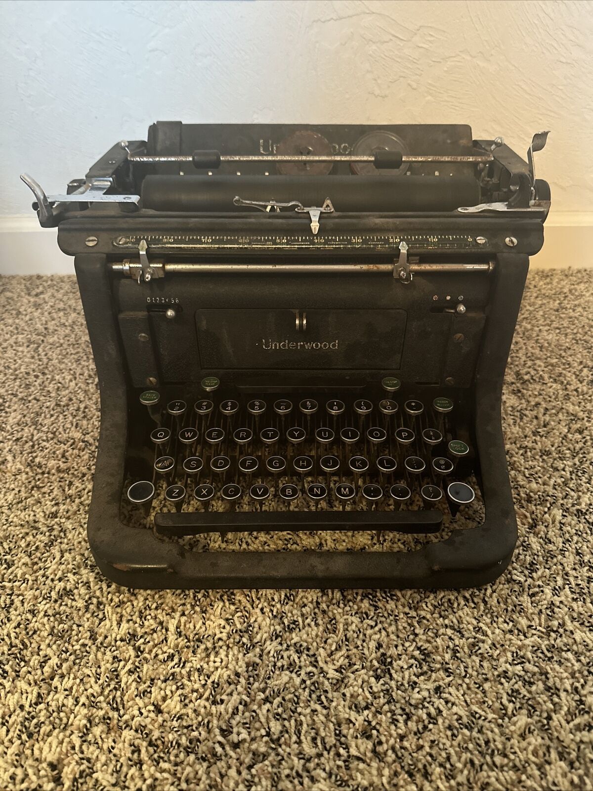 Vintage 1935 Underwood Standard Typewriter WORKS