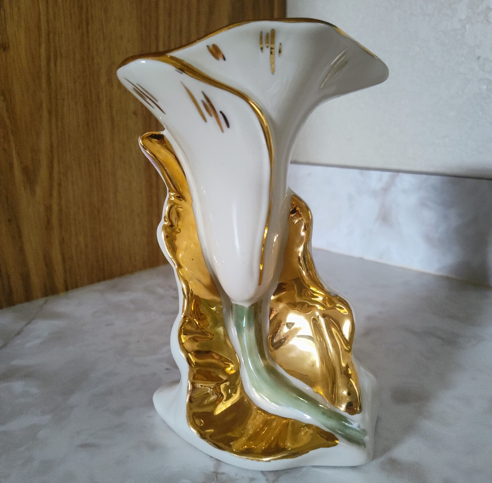Vintage 30\'s Kass China Calla Lily 22k gold Vase 