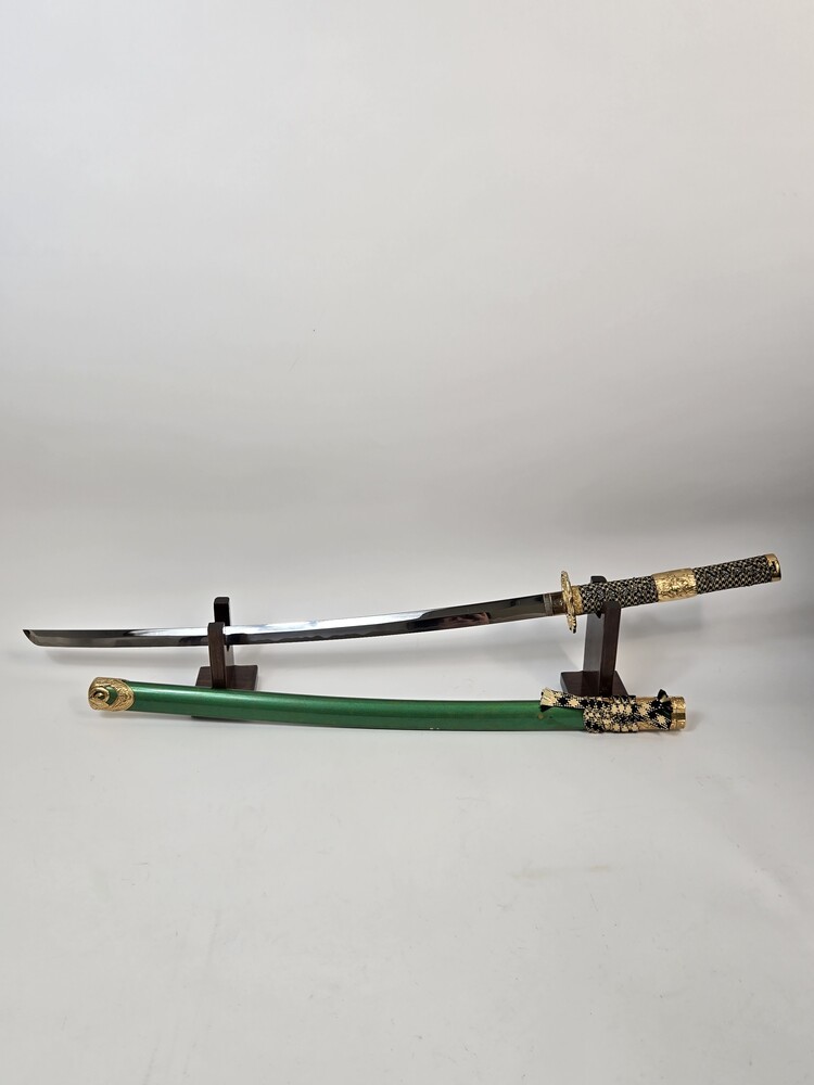 Marto Toledo Japanese Samurai Tachi Katana Sword Dragon Gold Green Scabbard