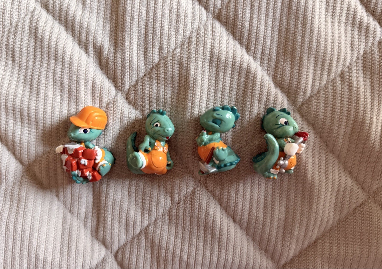 Vintage Ferrero Dapsy Dinos PVC Figure Lot of 4 Kinder Surprise 1994 Vintage Ferrero Dapsy Dinos PVC Figure Lot of 4 Kinder Surprise 1994