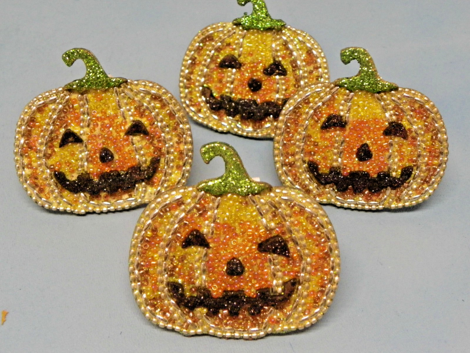 Tahari Set Of 4 Napkin Rings Beaded Jack-O-Lanterns Halloween/Fall Decor New
