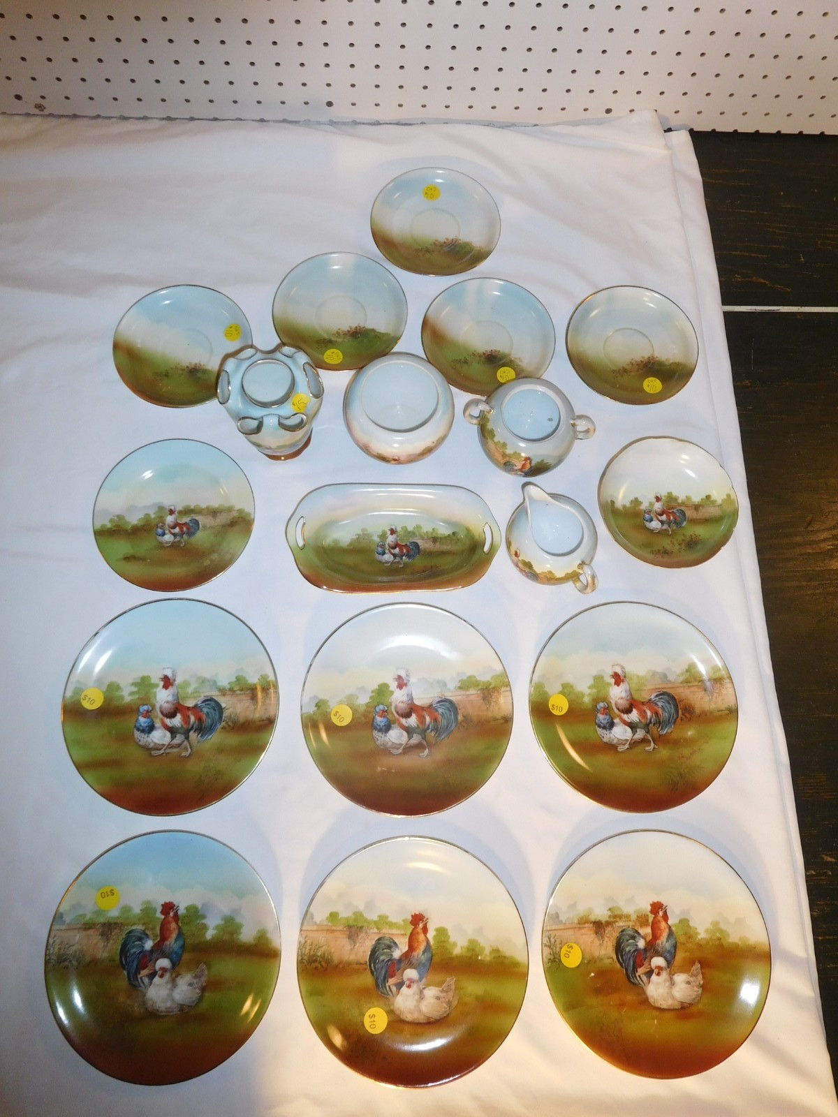 18 pc. Antique Royal Bayreuth Rooster Chicken Chickens Plate Plates partial Set