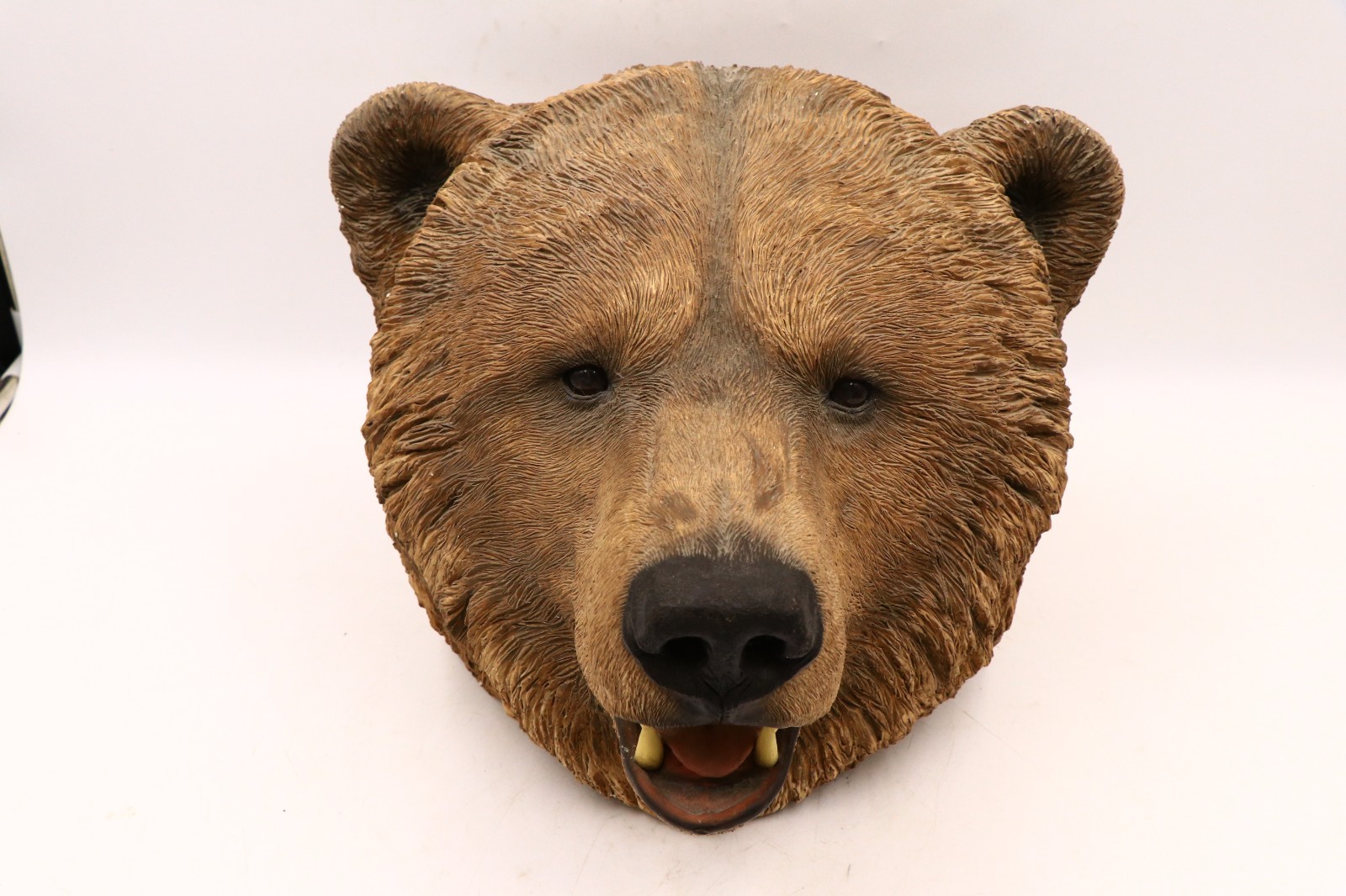 Original Sandra Brue Sandicast Grizzly Bear Head 1997 15x14x11