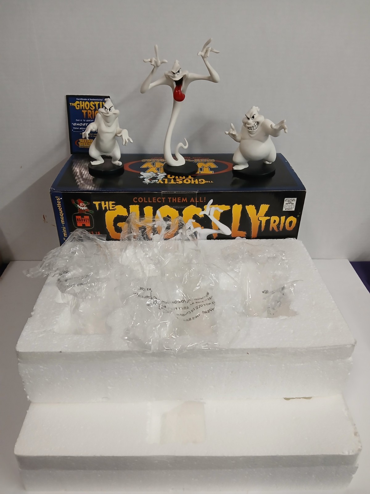 Teeny Weeny Electric Tiki The Ghostly Trio Stinky Stretch Fatso Maquette Statue 
