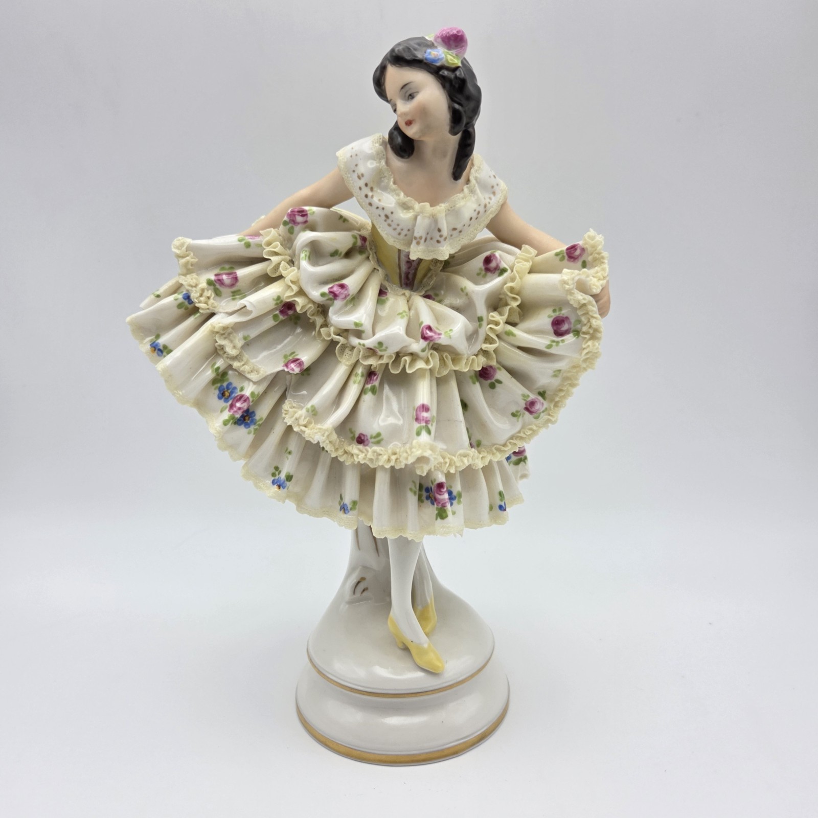Vtg Aelteste Volkstedt Germany Dresden Lace Ballerina Porcelain Figurine 8.5