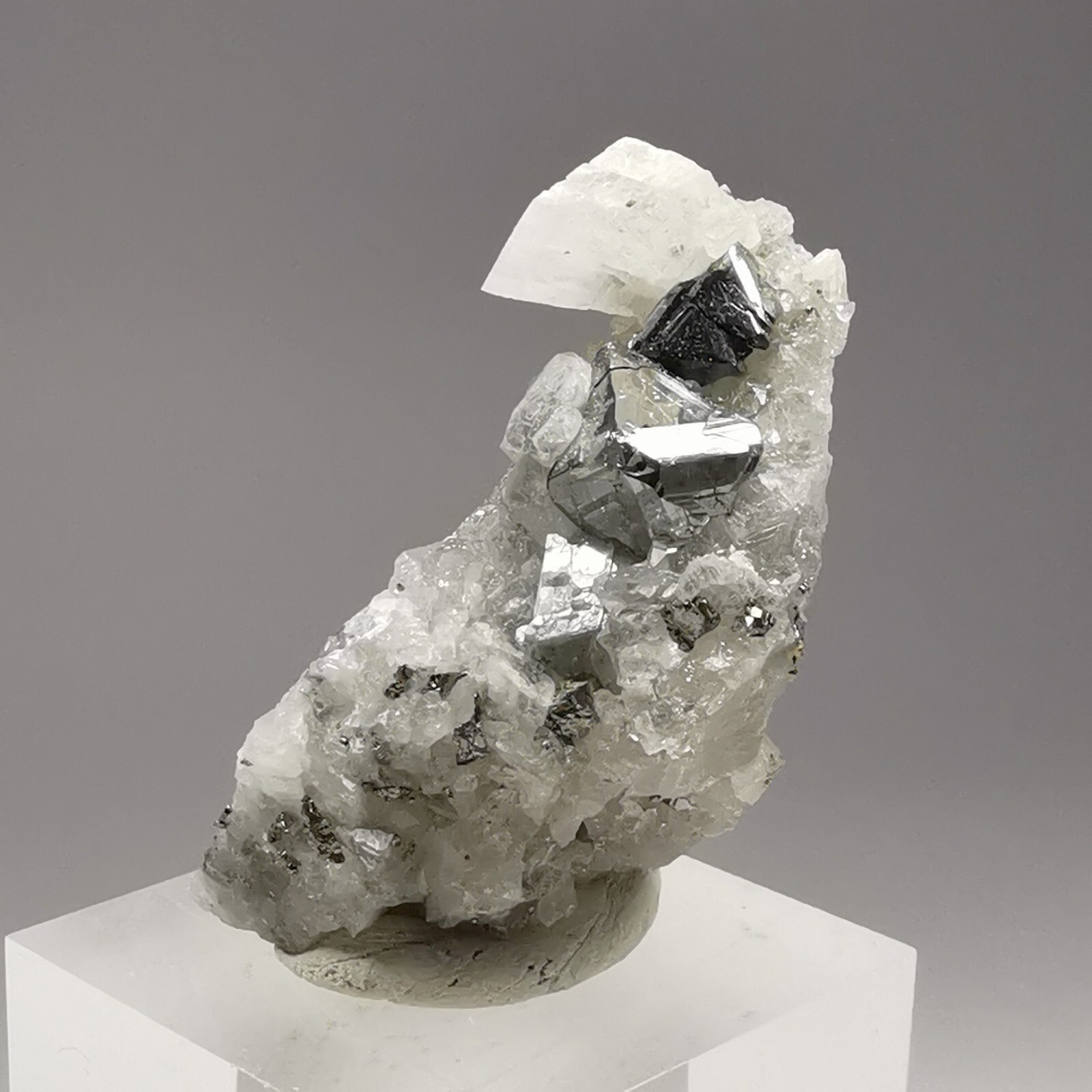 19g RARE Carrolite w. Calcite / DR Congo / Rough Crystal Gemstone Specimen 19g RARE Carrolite w. Calcite / DR Congo / Rough Crystal Gemstone Specimen