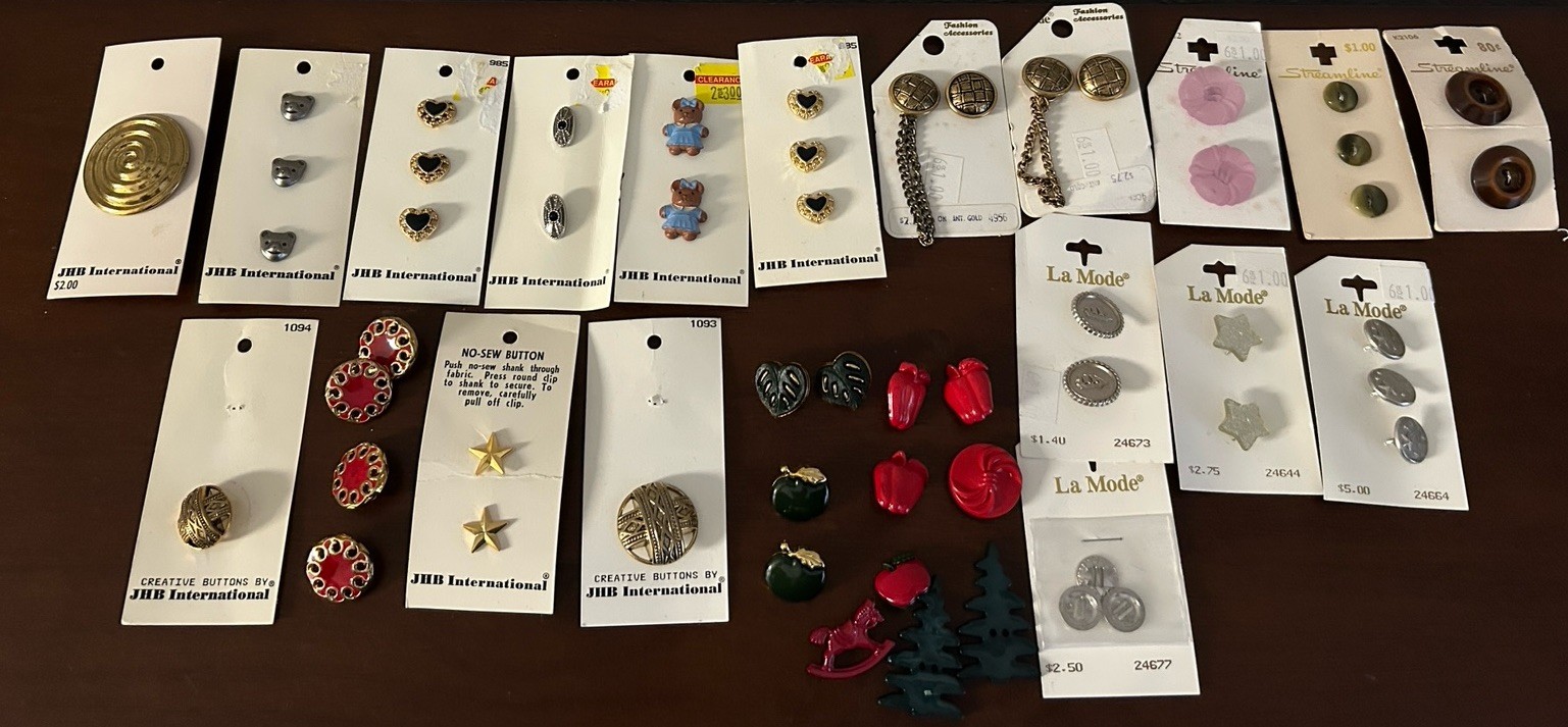 Lot Of Vintage JHB International LA Mode Streamline Buttons