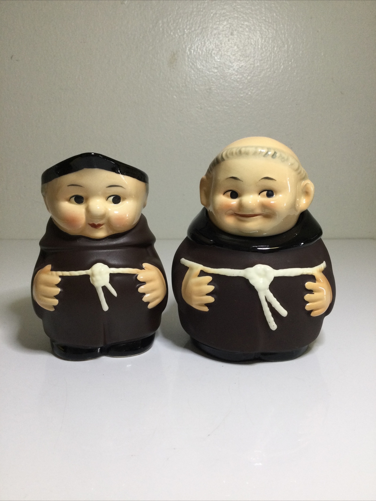 Goebel Friar Tuck Cream Pitcher S 141/0 Sugar Bowl Z37 W. Germany Near Mint