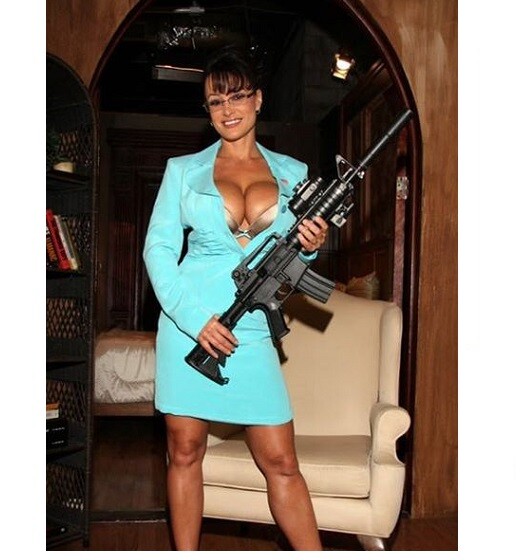 645 - Sexy Sarah Palin Gun Fridge Refrigerator Magnet