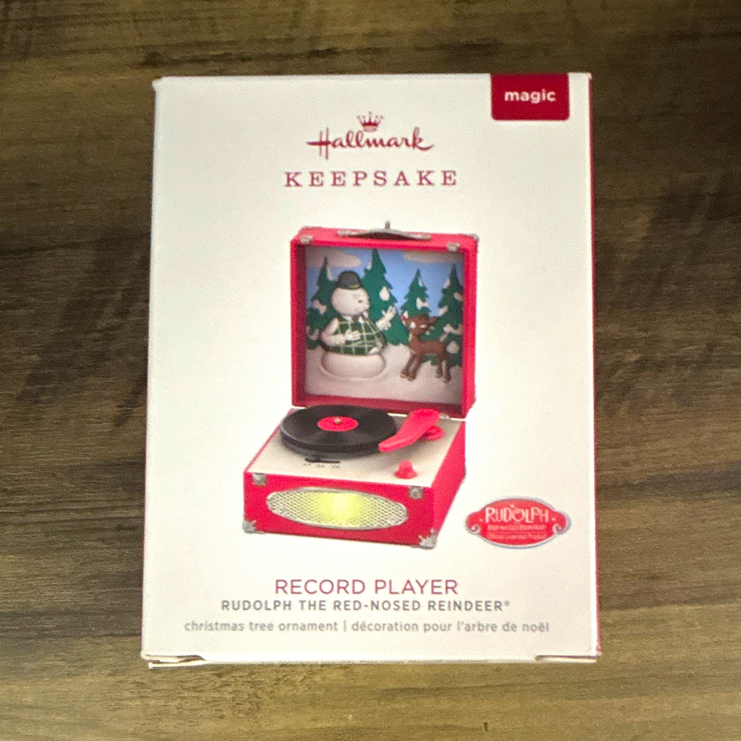2018 Hallmark Keepsake Rudolph Record Player Magic Light & Sound Ornament
