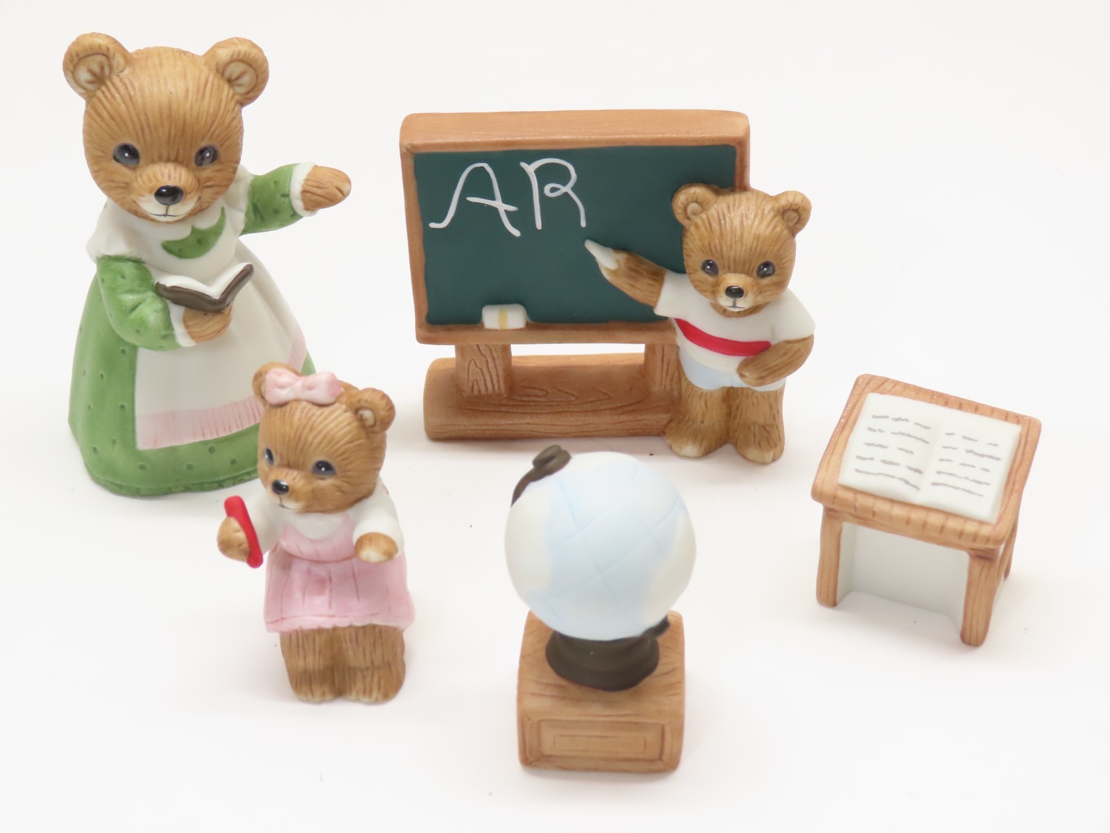 VTG Homco School Classroom Bears #1409 Figurines 5ct Porcelain Sri Lanka D3745