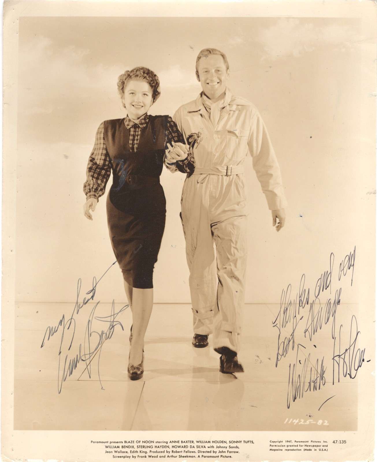 ACTORS WILLIAM HOLDEN & ANNE BAXTER, SIGNED VINTAGE PROMOTIONAL STUDIO PHOTO. ACTORS WILLIAM HOLDEN & ANNE BAXTER, SIGNED VINTAGE PROMOTIONAL STUDIO PHOTO.