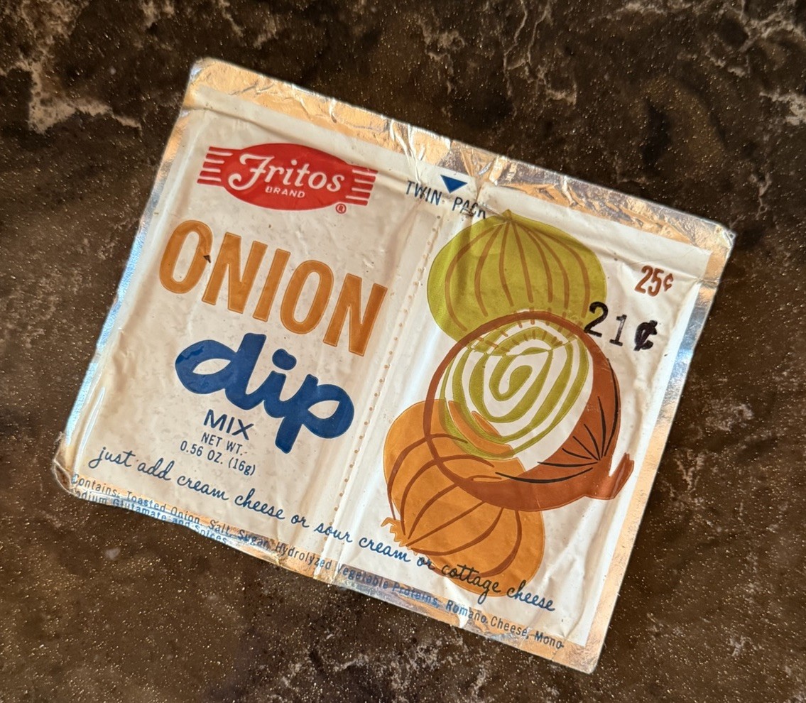 Vintage 1960's FRITOS BRAND ONION DIP MIX 25¢ Package RARE SEALED NOS Frito-Lay Vintage 1960's FRITOS BRAND ONION DIP MIX 25¢ Package RARE SEALED NOS Frito-Lay
