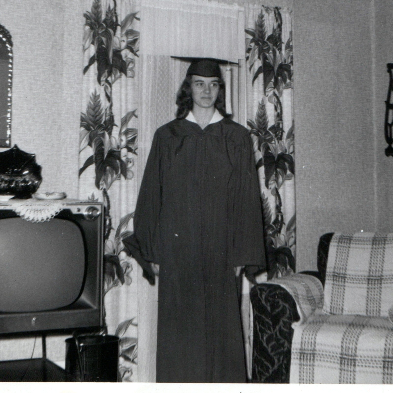 c1950s High School Graduate Cap & Gown Zenith TV Living Room Snapshot Photo Vtg c1950s High School Graduate Cap & Gown Zenith TV Living Room Snapshot Photo Vtg