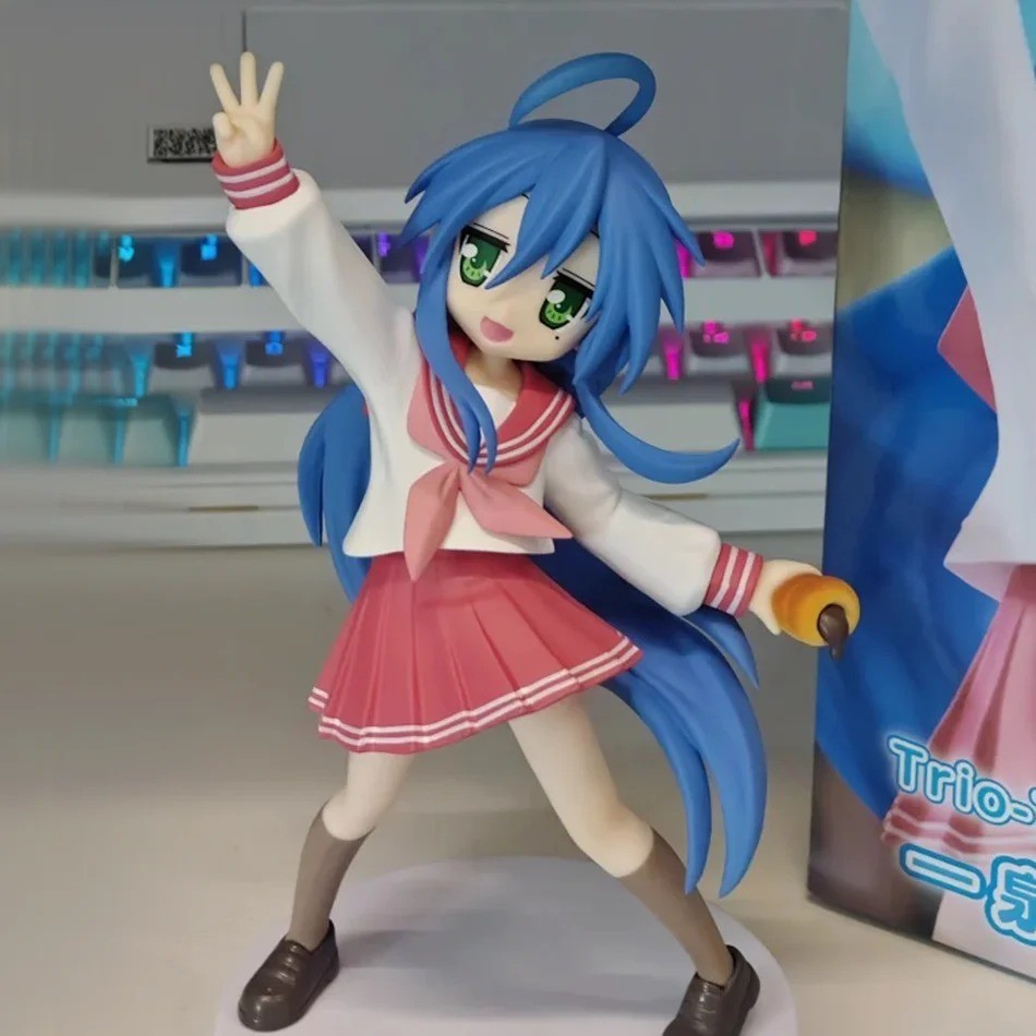 15cm Lucky Star Kagami Hiiragi Tsukasa PVC Anime Figure Collectible Toy