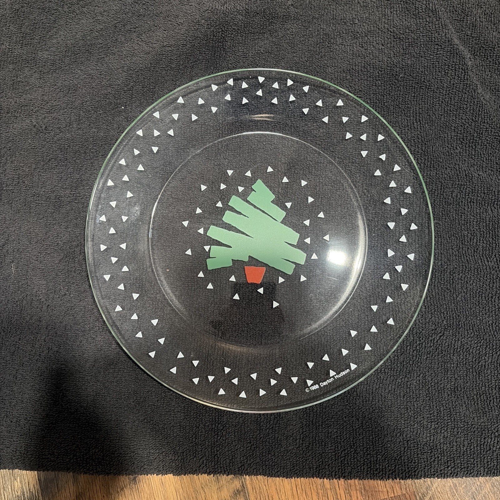 11pc Vtg 1988 Luminarc Dayton Hudson Clear Glass Xmas Tree Salad/dessert plate