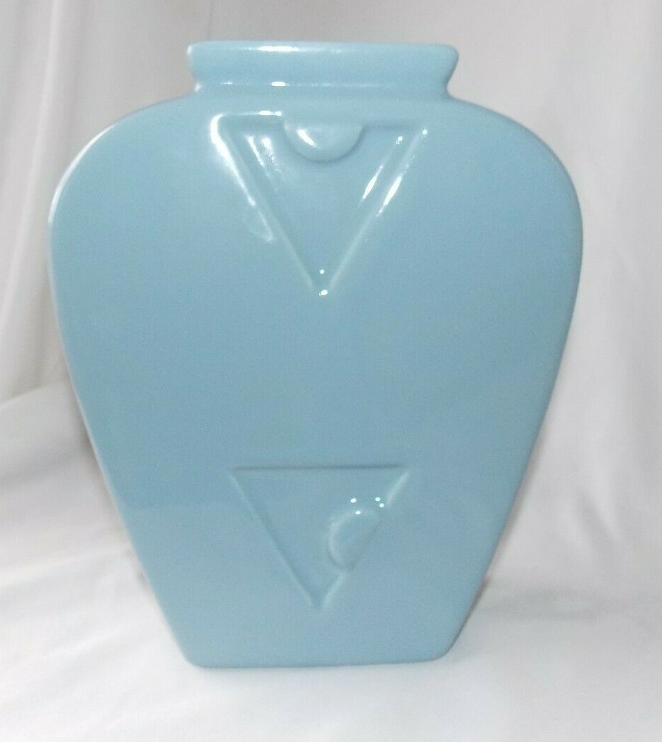 Blue Haeger Vase Art Deco Style Ceramic 1989 Contemporary Urban Decor 8.5\