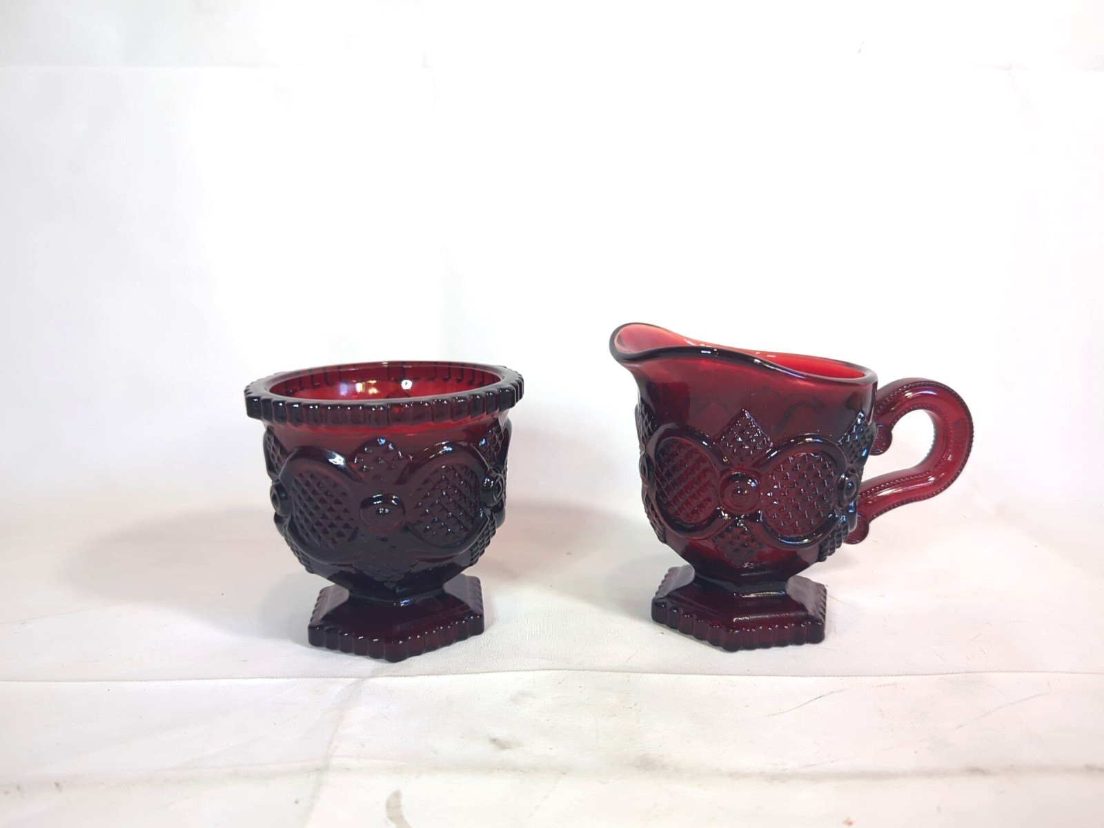 VINTAGE AVON RUBY RED CAPE COD ~ Creamer and Sugar Bowl