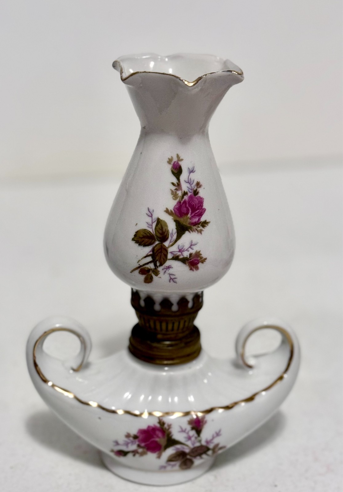 Vtg RoseBud Floral Oil Lamp GenieAladdin Porcelain Japan FingerLoop Goldtrim