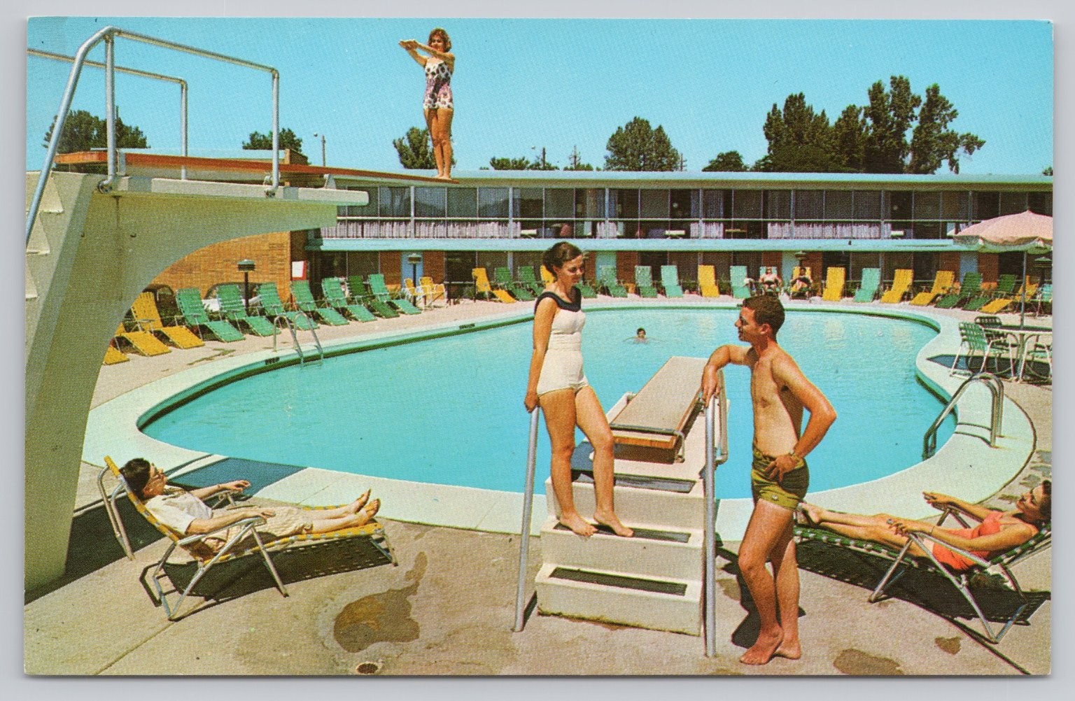 Vintage American Motel Gary Indiana Swimming Pool Chrome Postcard 1950s 60s