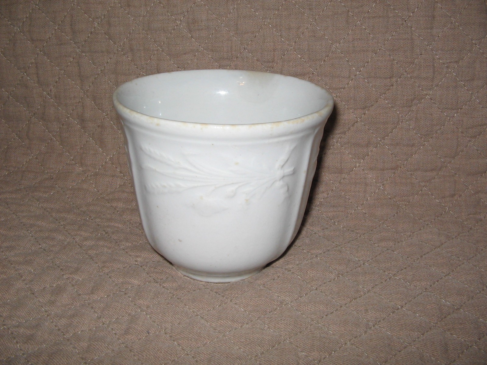 Antique Vtg White Ironstone Handless Pudding Custard Broth Cup Embossed Wheat