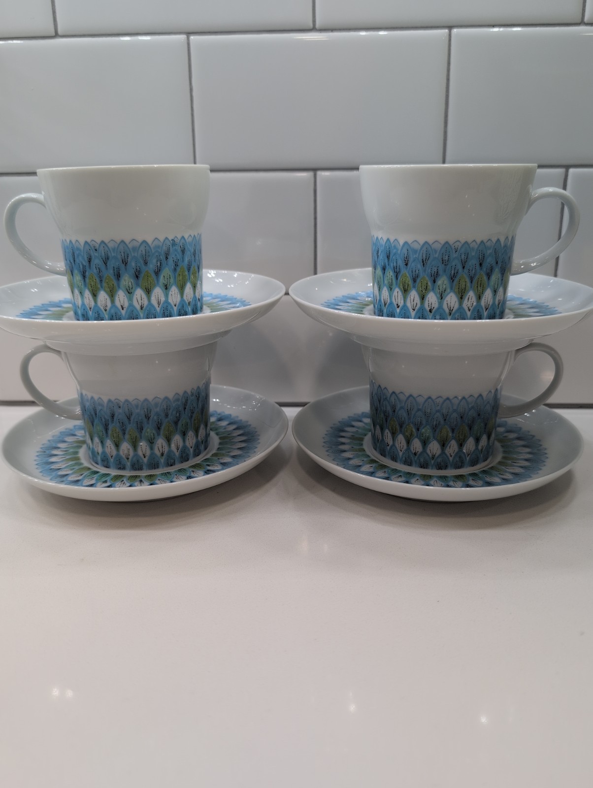 Noritake Younger Image Bahama 6922 Cups & Saucers Set of 4 Blue Green Floral MCM