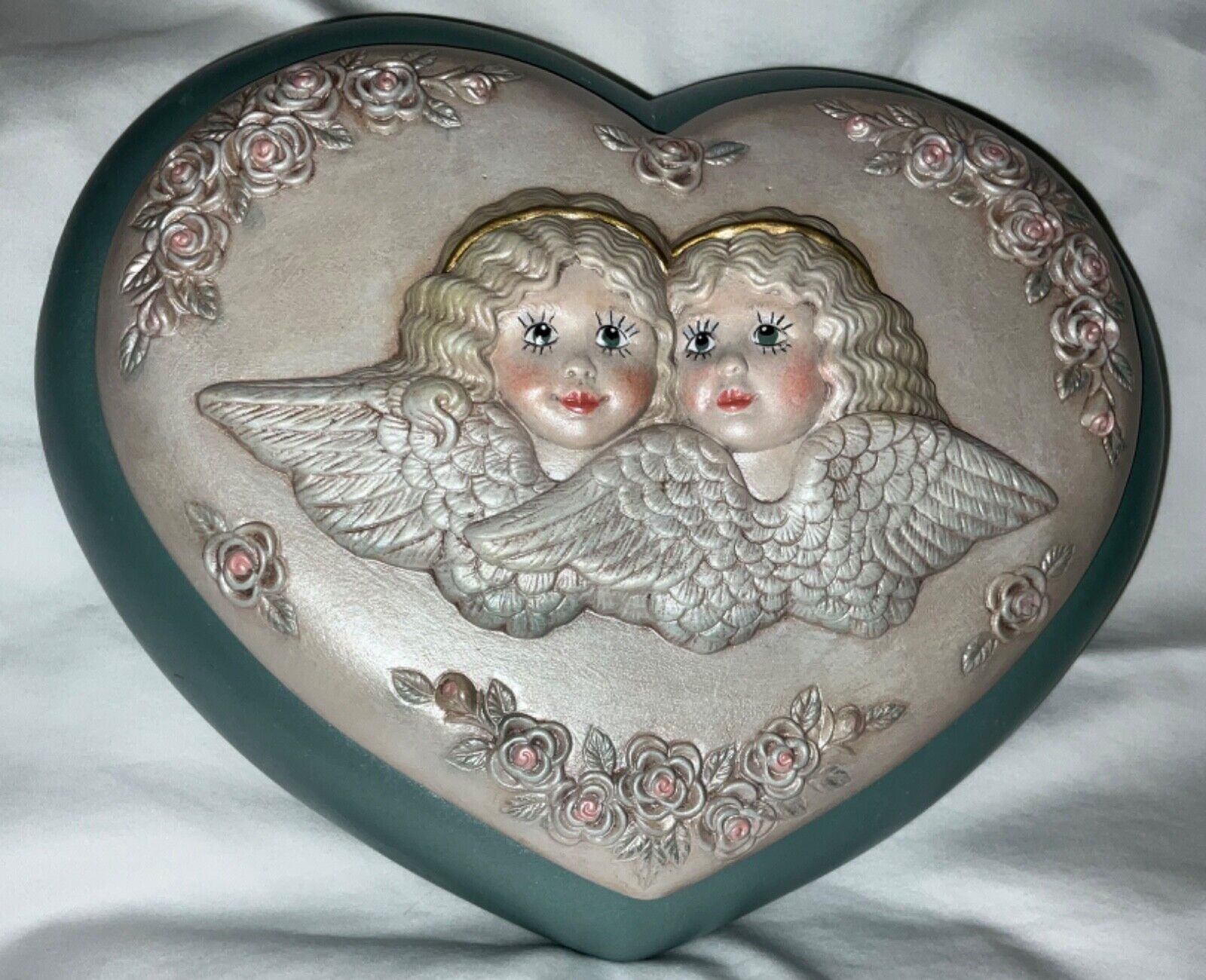 Vintage Hobbyist HandPainted Victorian Valentine Dona ceramic cast trinket box