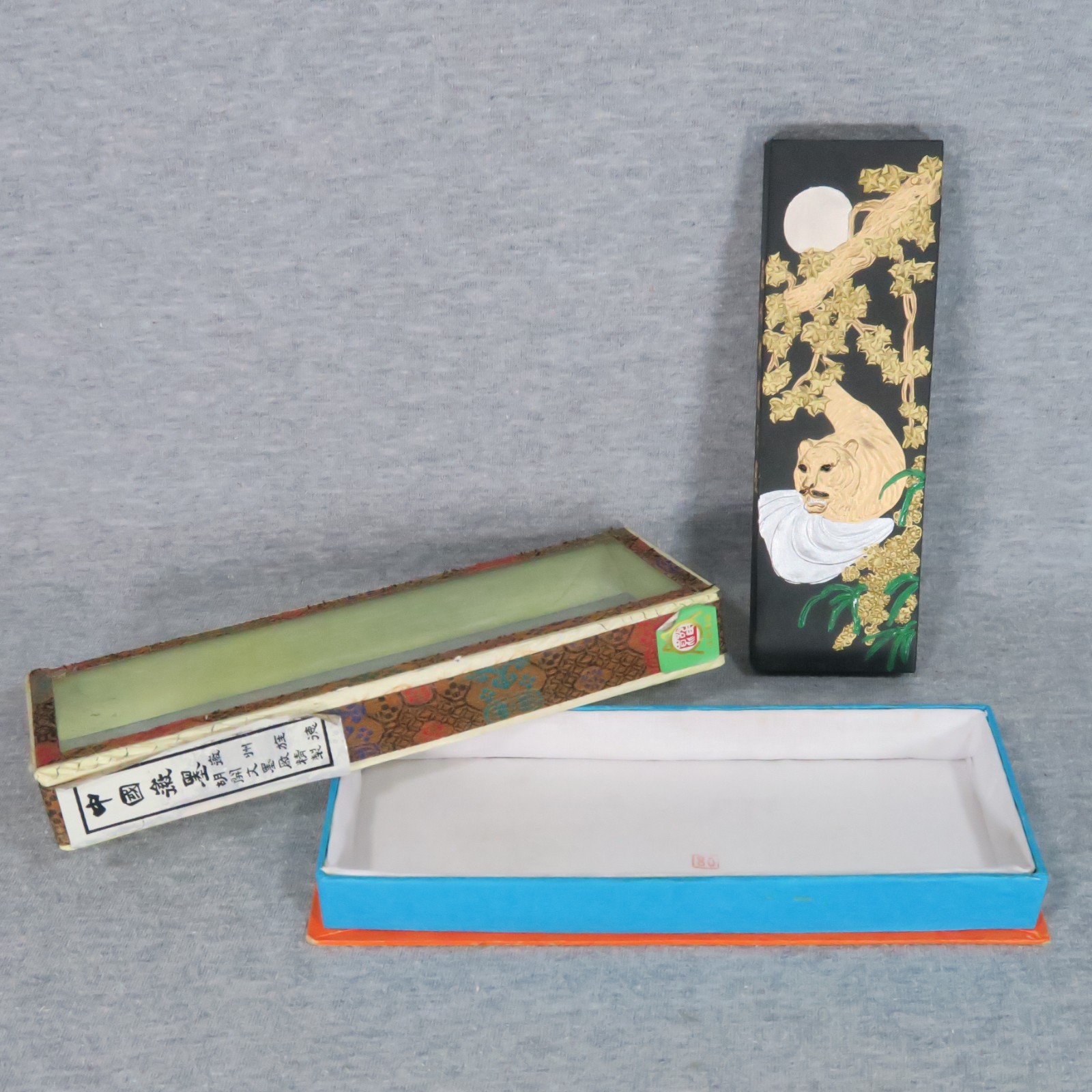 Hu Kaiwen Chinese Hui Ink Stick Calligraphy Brush Painting Gold Tiger Floral