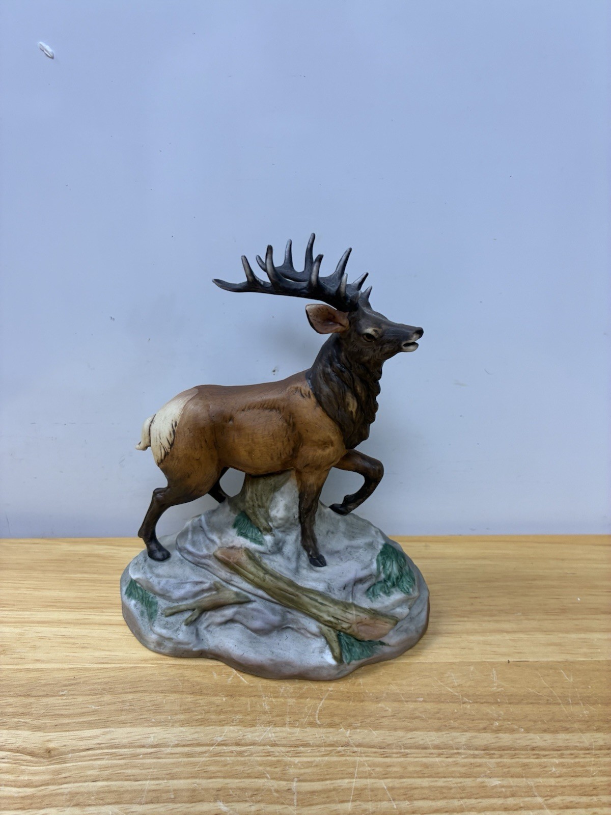 Ski Country Bull Elk Miniature 1979 Decanter Empty Ski Country Bull Elk Miniature 1979 Decanter Empty
